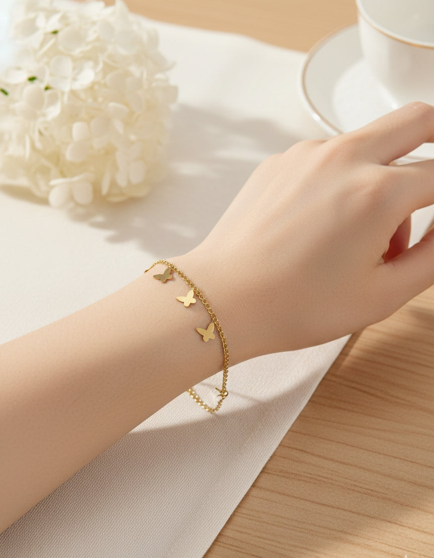 BUTTERFLY CHARM BRACELET