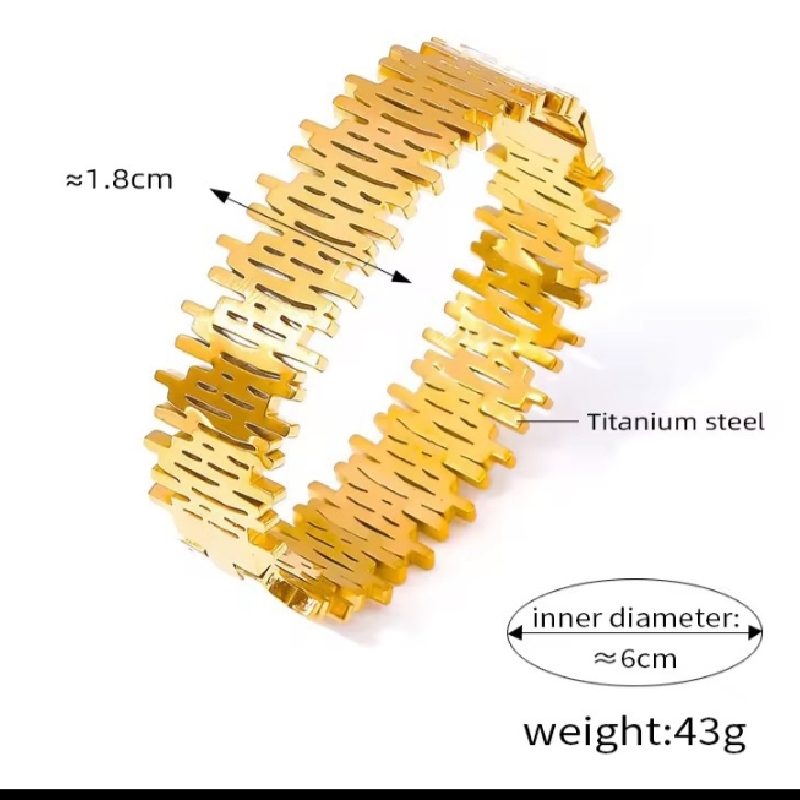 ZIGZAG CONTOURED CUFF