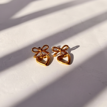 GOLDEN BOW AND HEART DROPS