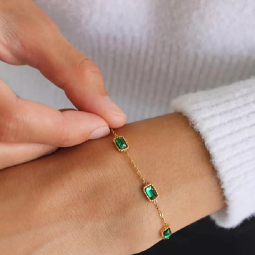 STUDDED GOLD-PLATED BRACELET