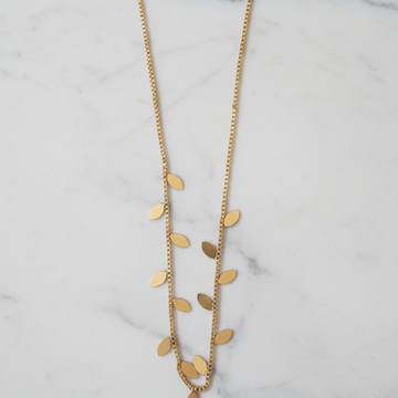 DELICATE LEAF CHAIN NECKLACE
