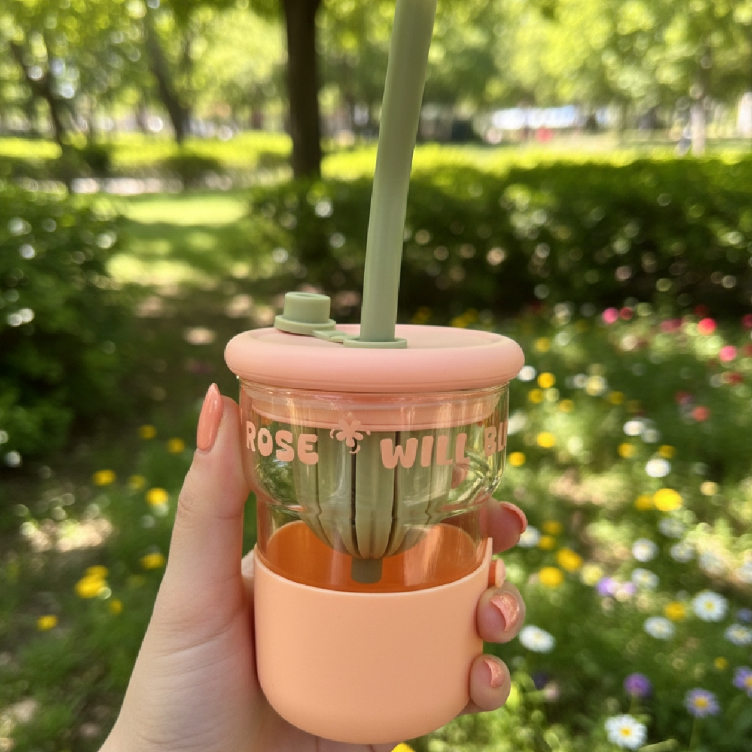 SQUEEZE AND SIP INFUSER CUP