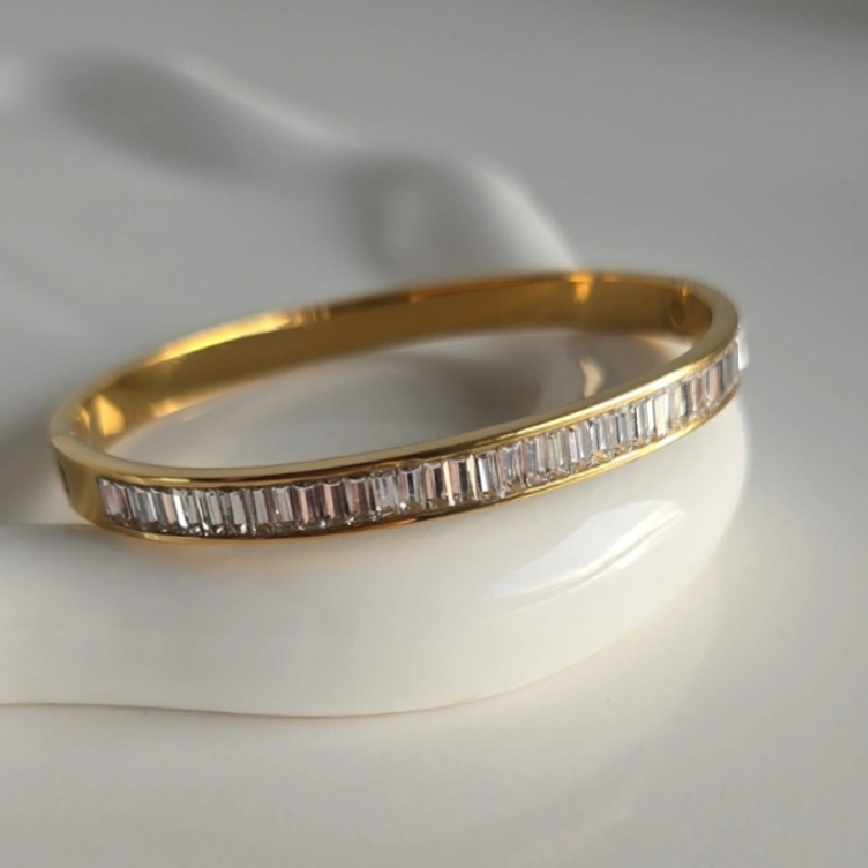 BAGUETTE SPARKLE BRACELET