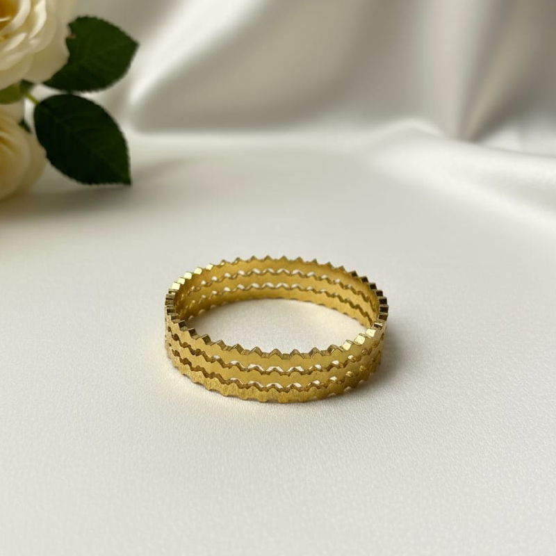 THE GOLD CREST BRACELET